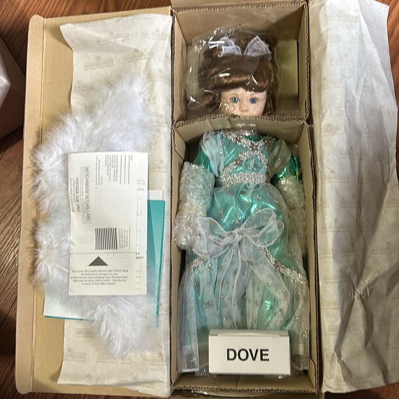 Ashton Drake Galleries Porcelain Doll - Picture 5 of 8